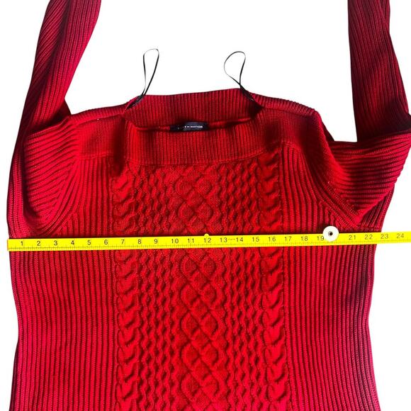 Tommy Hilfiger Women's Chunky Cable Knit Sweater Red Size Large Holidays Winter - Picture 4 of 8